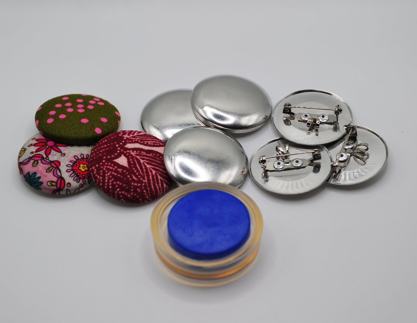 Attached Button + Brooch BAIL Backs